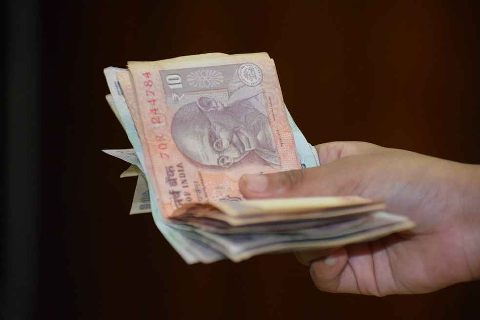 India Eyes E-commerce Tax Parity for $300bn Potential by 2030 1 India e-commerce exports