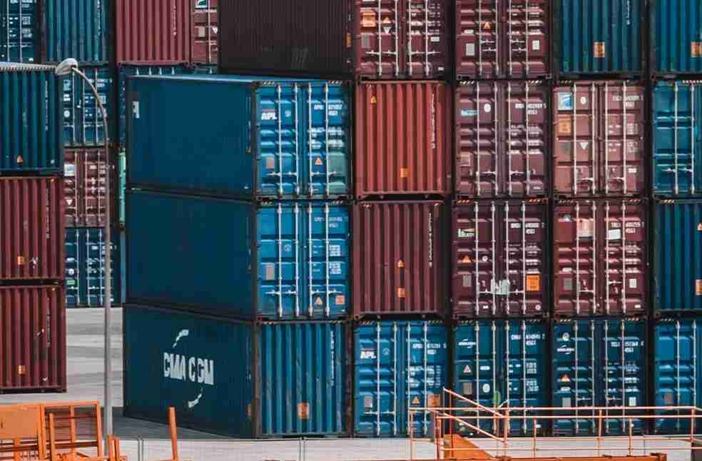 BC Port Strike: Maritime Employers Propose Binding Arbitration Solution 1 B.C. Port Strike