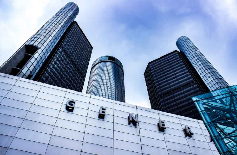 Border Congestion Disrupts U.S.-Mexico Automotive Industry 2 U.S.-Mexico Automotive Industry