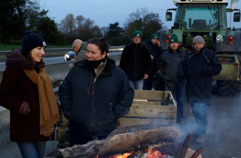 French Farmers Protest EU-Mercosur Trade Agreement 1 French Farmers Protest EU-Mercosur Trade Agreement