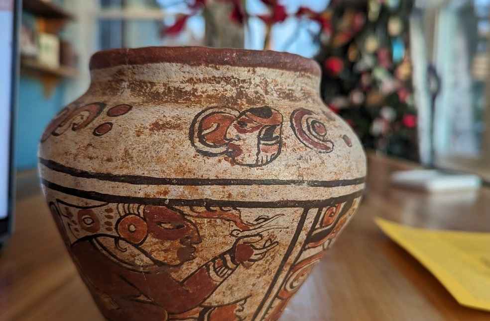 UN Calls for Global Measures to Stop Illegal Trade in Cultural Artefacts 2 vase art